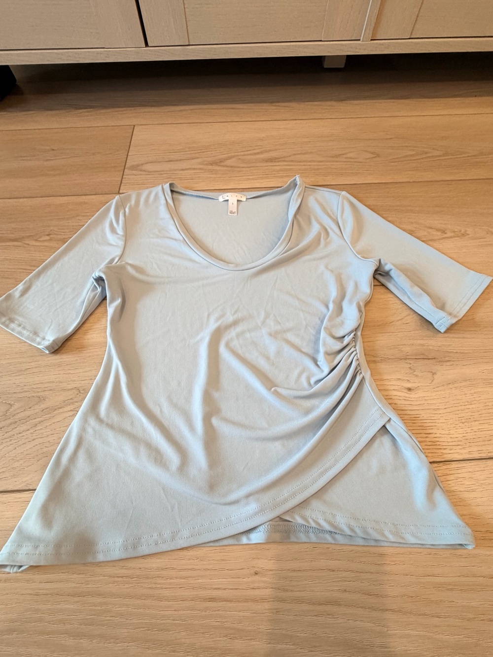 Light Blue Women’s Scoop Neck Ruched Side Top